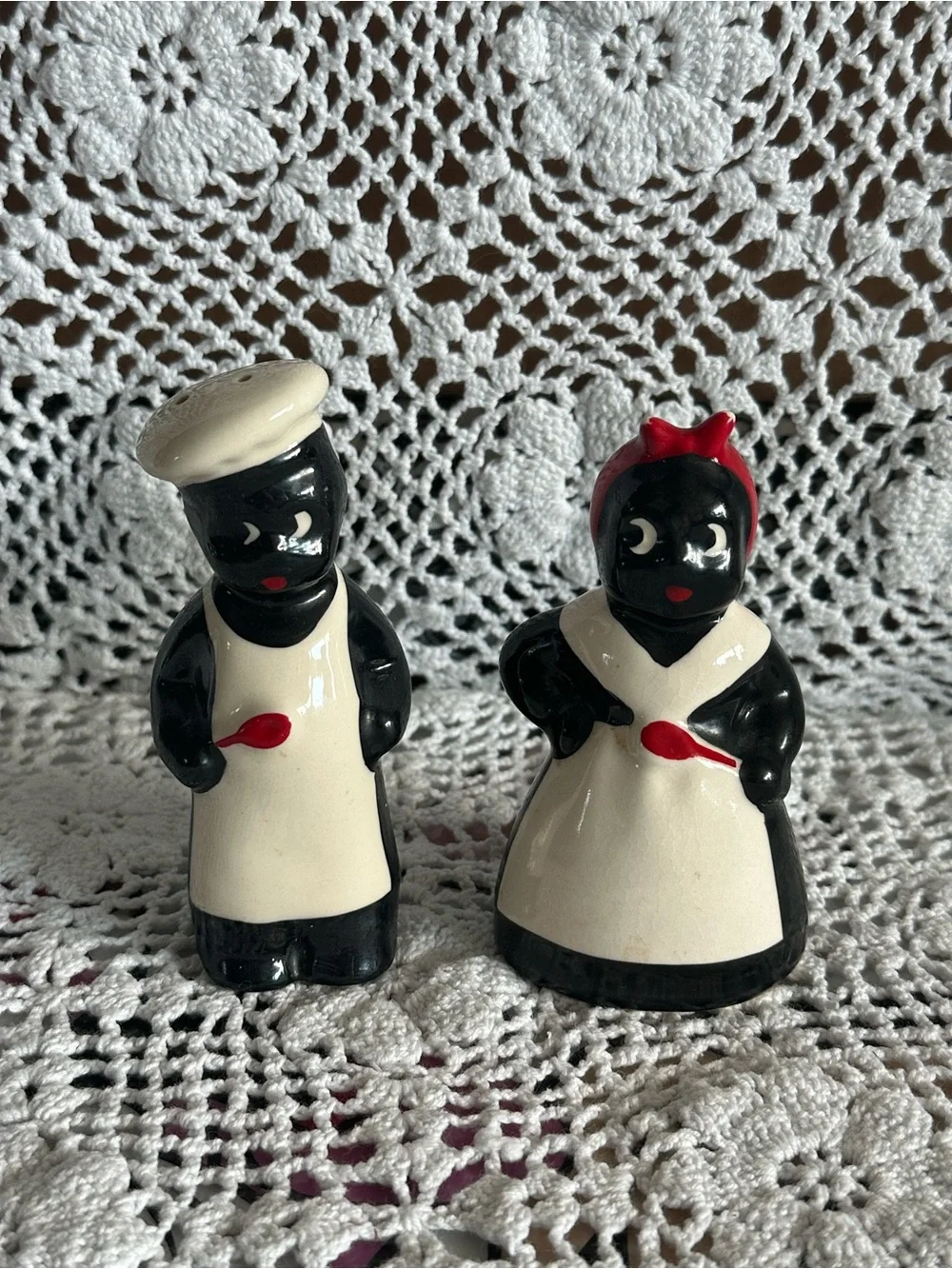 F&F Black & White Ceramic Salt and Pepper Shaker Set with Red Accents